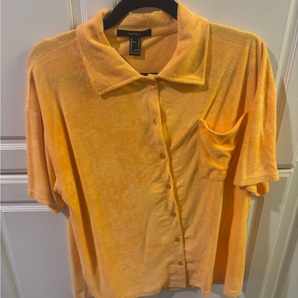 Forever 21 Orange terry cloth Button Down short sleeve Shirt size m NWT